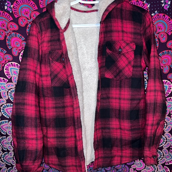 Red and Black Plaid sweater with fleece lining and hood. Fits a womens XS-S. - Picture 2 of 3